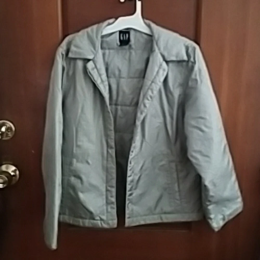 Woman's jacket - Picture 1 of 3
